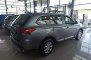 Mitsubishi Outlander Inform