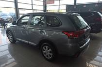 Mitsubishi Outlander Inform