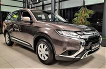 Mitsubishi Outlander Inform