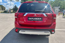 Mitsubishi Outlander Intense