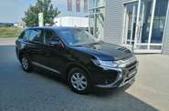 Mitsubishi Outlander Invite