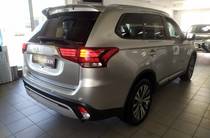 Mitsubishi Outlander Instyle