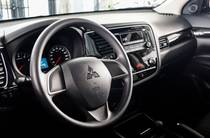 Mitsubishi Outlander Inform