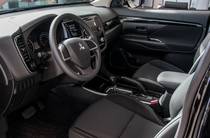 Mitsubishi Outlander Inform