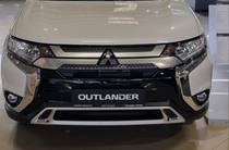 Mitsubishi Outlander Inform