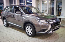 Mitsubishi Outlander Inform