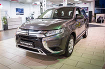 Mitsubishi Outlander Inform