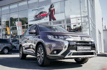 Mitsubishi Outlander Instyle