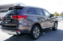 Mitsubishi Outlander Instyle