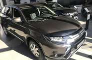 Mitsubishi Outlander Invite