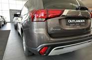 Mitsubishi Outlander Intense