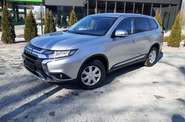 Mitsubishi Outlander Invite