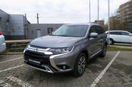 Mitsubishi Outlander Ultimate