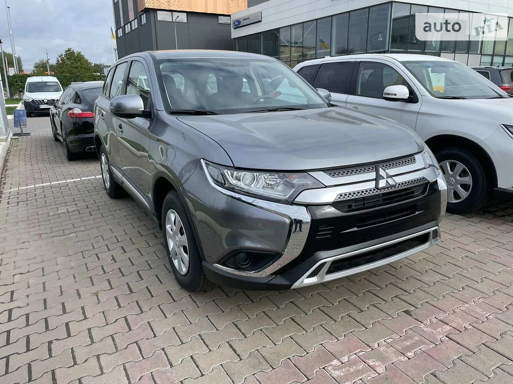 Mitsubishi Outlander Inform