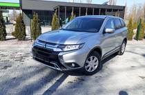 Mitsubishi Outlander Invite