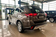 Mitsubishi Outlander Intense