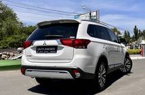 Mitsubishi Outlander Ultimate