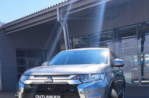 Mitsubishi Outlander Intense