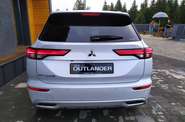 Mitsubishi Outlander Ultimate