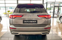 Mitsubishi Outlander Ultimate