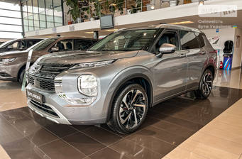 Mitsubishi Outlander 2023 Ultimate