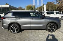 Mitsubishi Outlander Ultimate