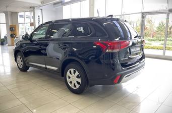 Mitsubishi Outlander 2023 Invite
