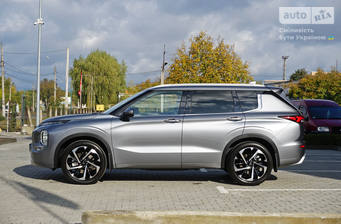 Mitsubishi Outlander 2023 Ultimate