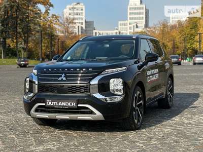 Mitsubishi Outlander 2023 Ultimate