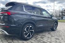 Mitsubishi Outlander Ultimate