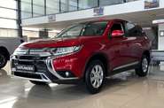 Mitsubishi Outlander Invite