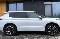 Mitsubishi Outlander Ultimate