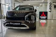 Новый Mitsubishi Outlander 2.5 MiVEC CVT (184 к.с.) S-AWC Ultimate 2024 автосалона НІКО-Захід - фото 4