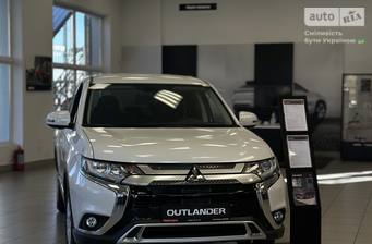 Mitsubishi Outlander 2022 Invite