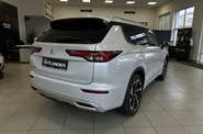 Mitsubishi Outlander Ultimate