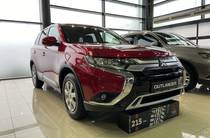 Mitsubishi Outlander Invite