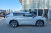 Mitsubishi Outlander Ultimate