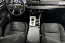 Mitsubishi Outlander Ultimate