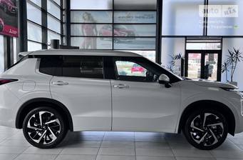 Mitsubishi Outlander 2024 Ultimate