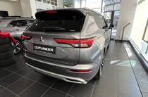 Mitsubishi Outlander Ultimate