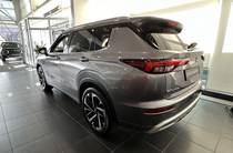 Mitsubishi Outlander Ultimate