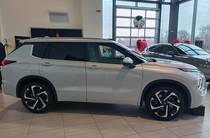 Mitsubishi Outlander Ultimate