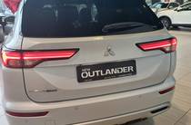 Mitsubishi Outlander Ultimate