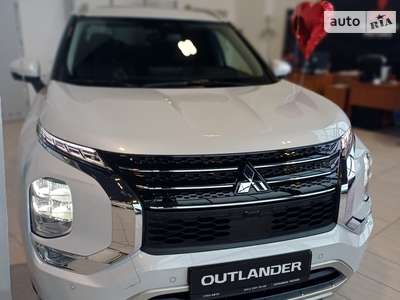 Mitsubishi Outlander 2023 Ultimate