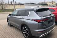 Mitsubishi Outlander Ultimate