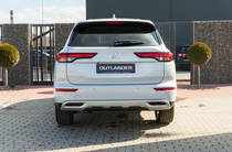 Mitsubishi Outlander Intense