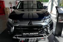 Mitsubishi Outlander Invite