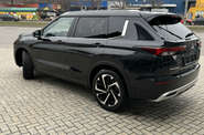 Mitsubishi Outlander Ultimate