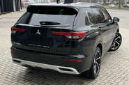 Mitsubishi Outlander Ultimate