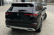 Mitsubishi Outlander Ultimate